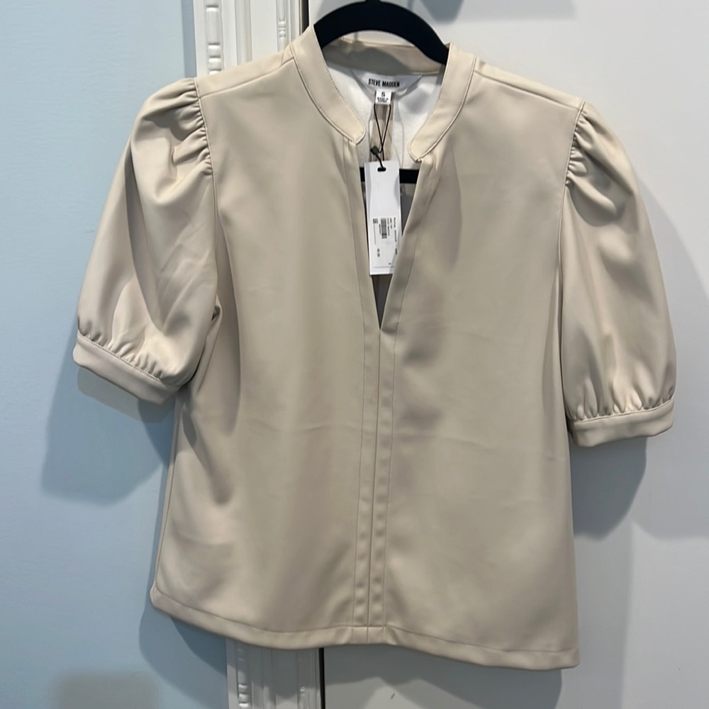 Steve Madden Cream Short-Sleeve Puff Shoulder Top